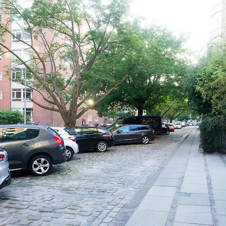 Apartment 3-bed In Frederiksberg Location